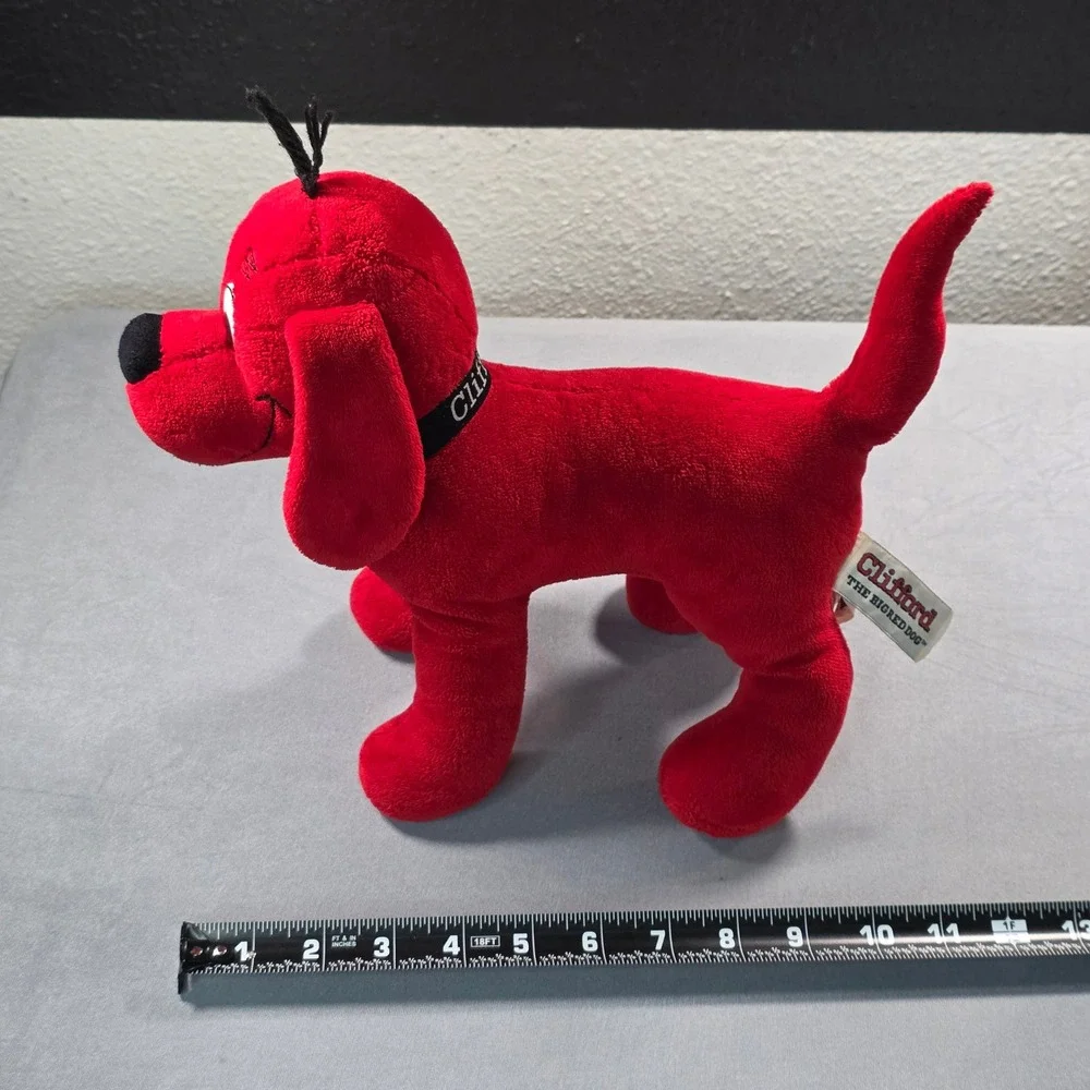 Clifford the Big Red Dog Plush Scholastic 11 Inch Red Stuffed Animal Toy Dog‎